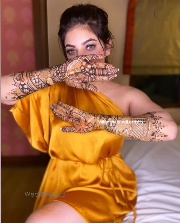Photo By Mehendi by Vinay - Mehendi Artist