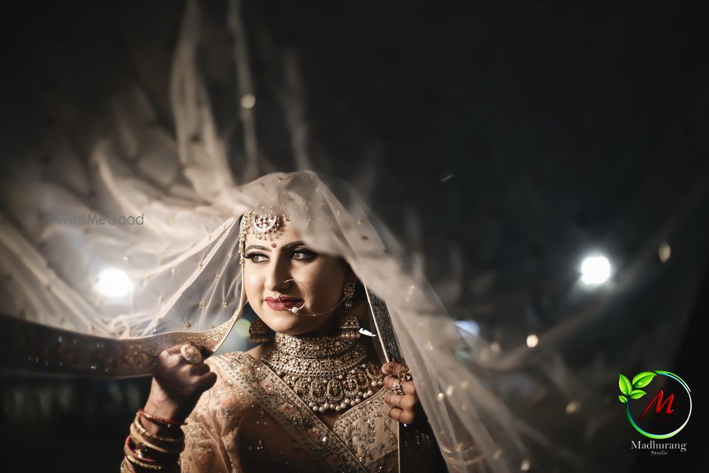 Photo By Madhurang  Studio - Photographers