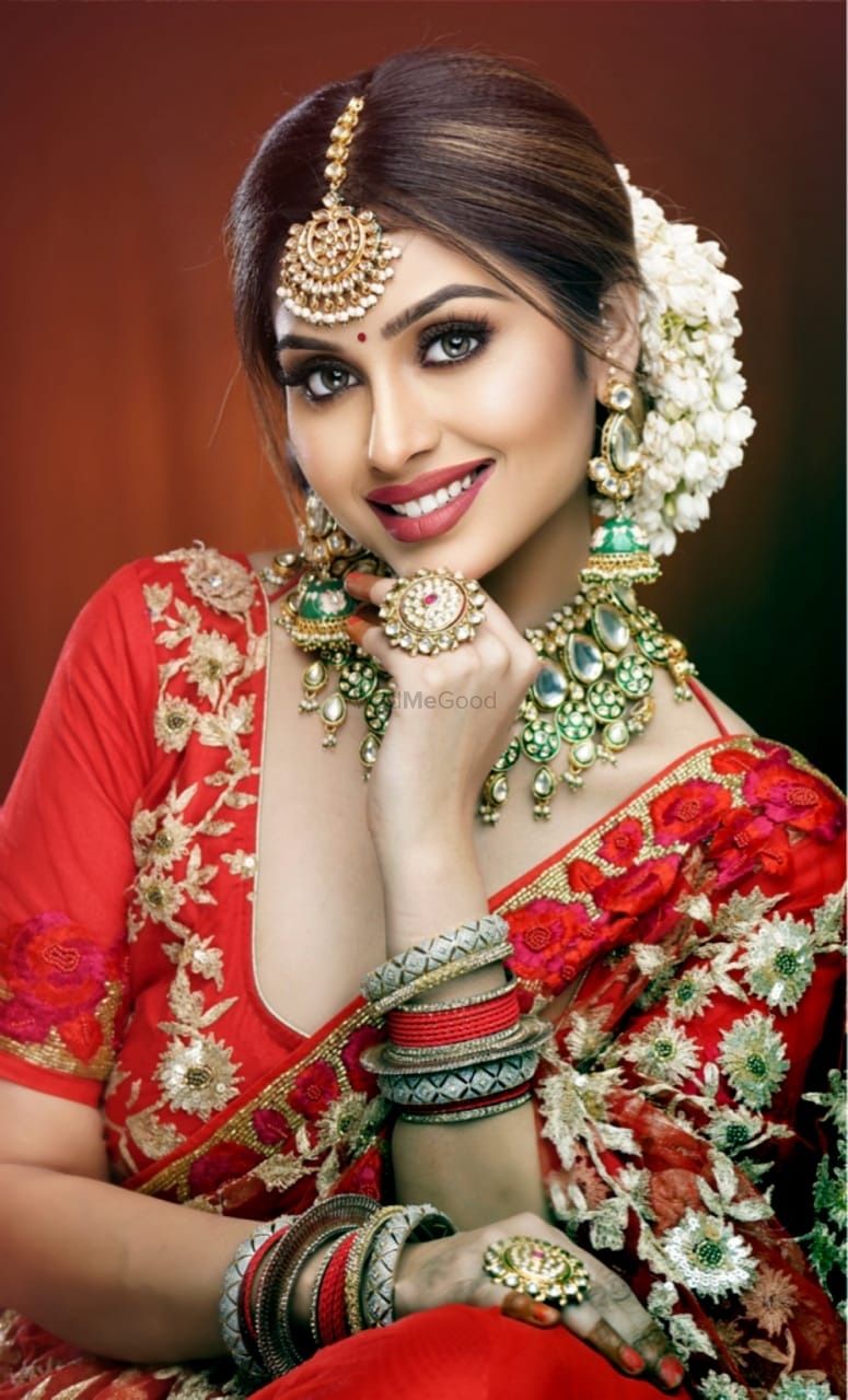 Photo By Makeovers By Sakshi - Bridal Makeup