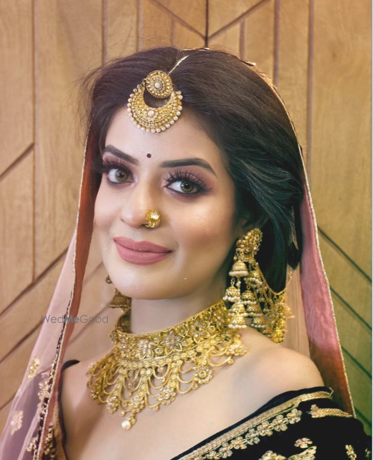 Photo By Makeovers By Sakshi - Bridal Makeup