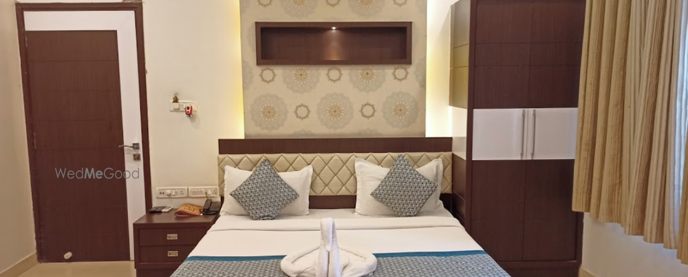 Photo By Hotel River Palace - Venues