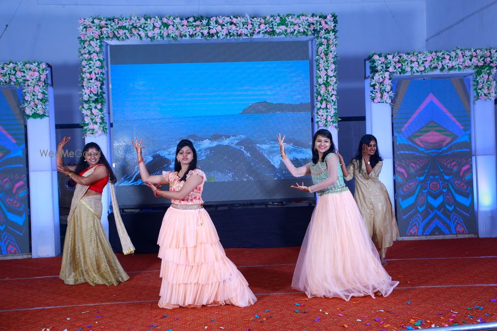 Photo By Narthana - Sangeet Choreographer