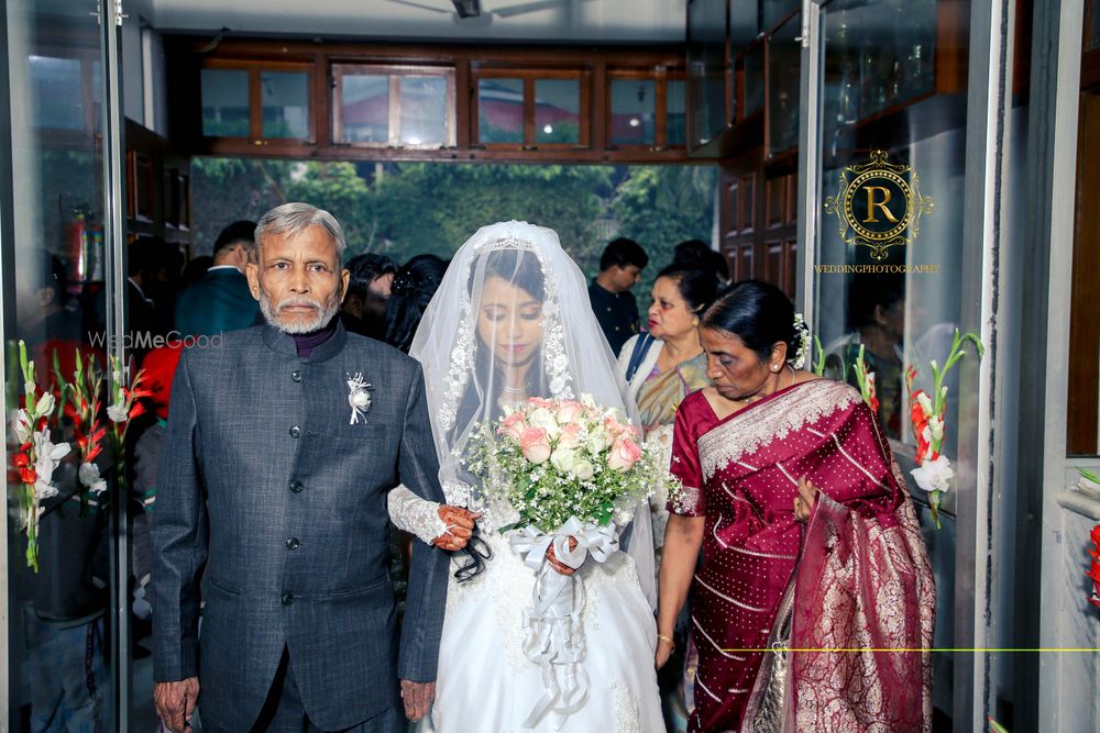 Photo By R Wedding Photography - Photographers