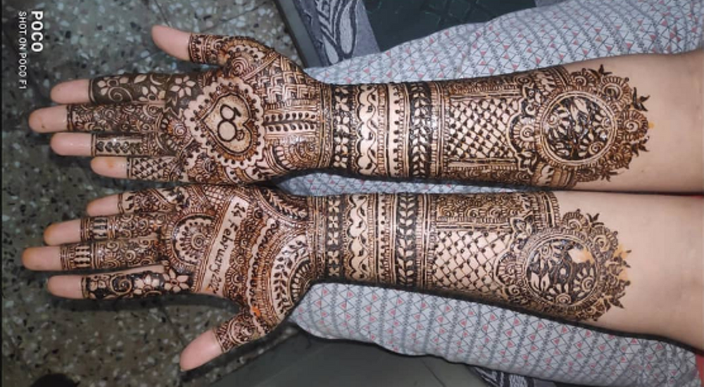 Aashra Mehandi For Bridals