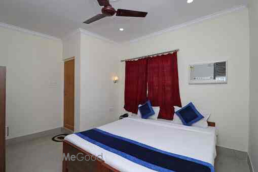 Photo By Misti Inn - Venues