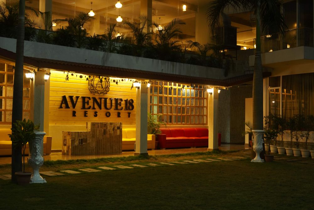 Photo By Avenue18 Resort  - Venues
