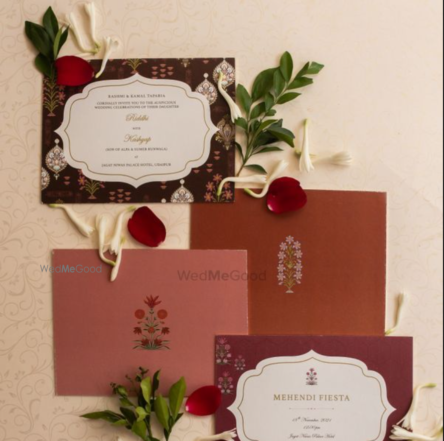 Photo By Dhruvi Doshi Designs - Invitations