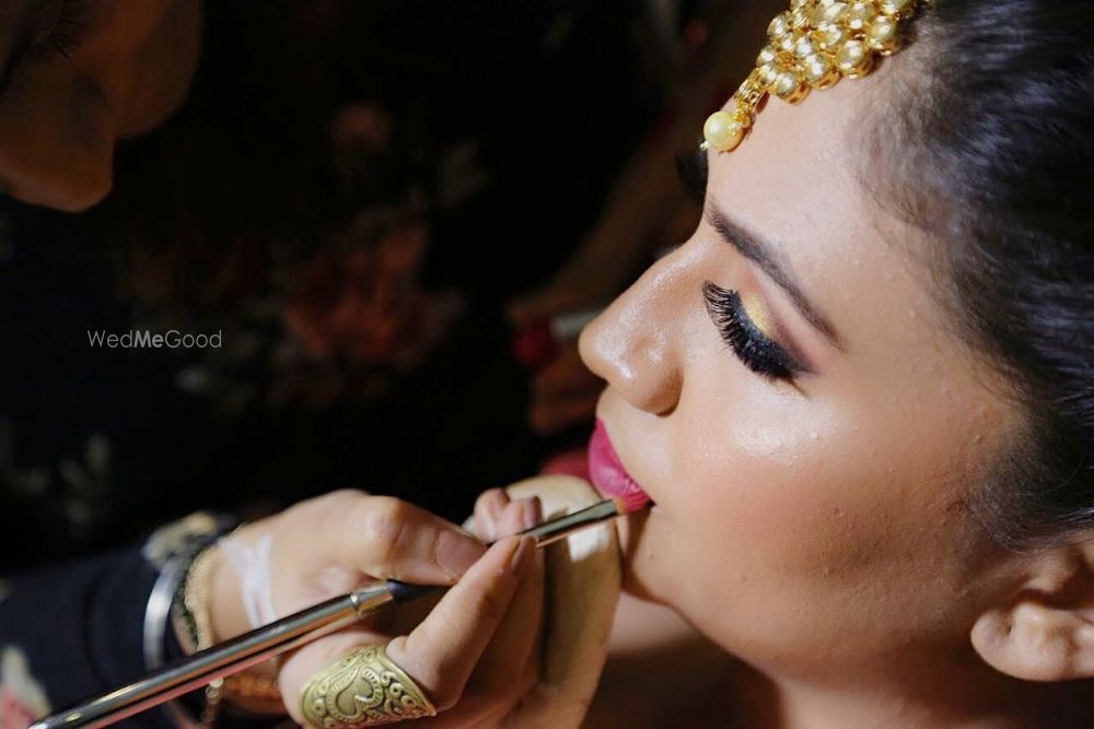 Photo By Poonam Shahs Professional Makeup & Hairstyling - Bridal Makeup