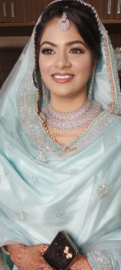 Photo By Zainab Malik Makeovers - Bridal Makeup