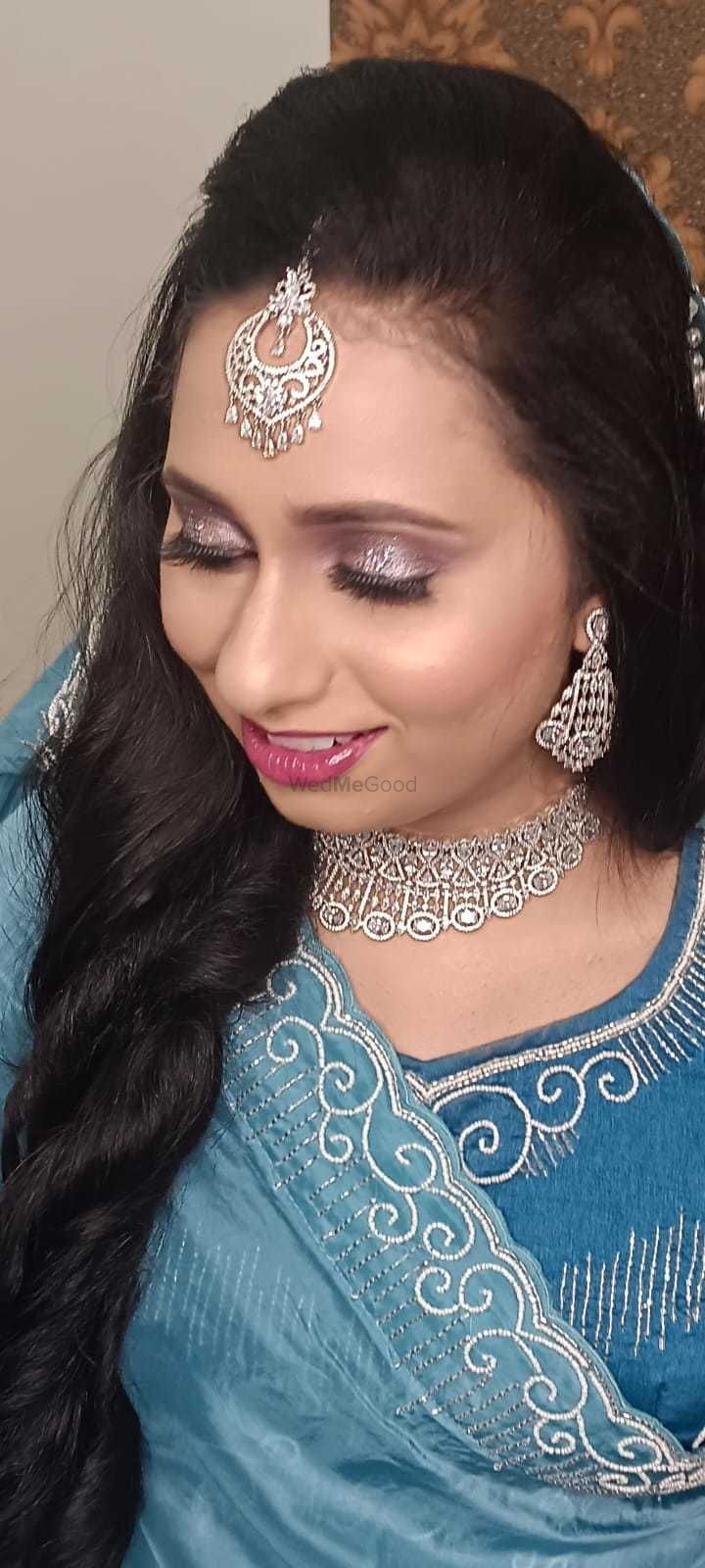 Photo By Zainab Malik Makeovers - Bridal Makeup