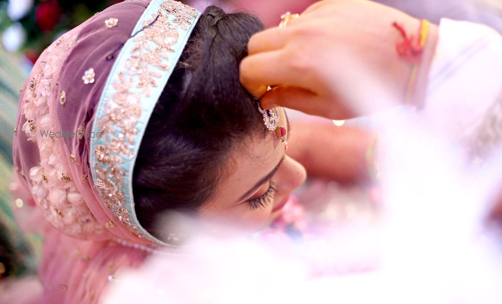 Photo By Kala colour Lab - Photographers