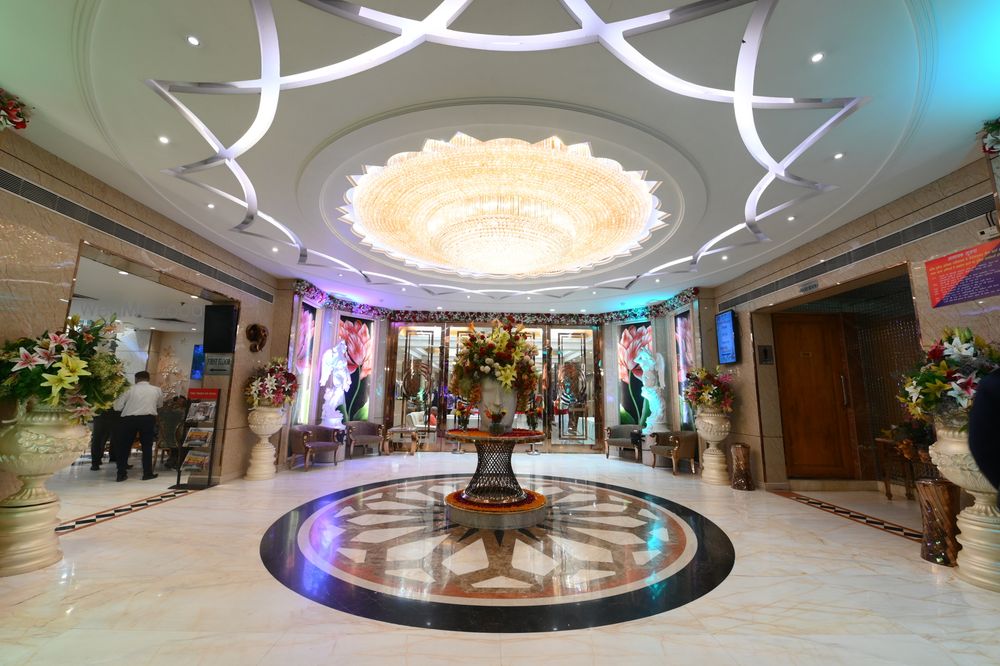 Photo By Hollywood Dreams - Venues