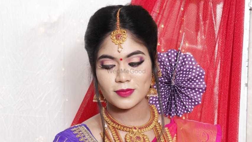 Radhika Makeover Artistry