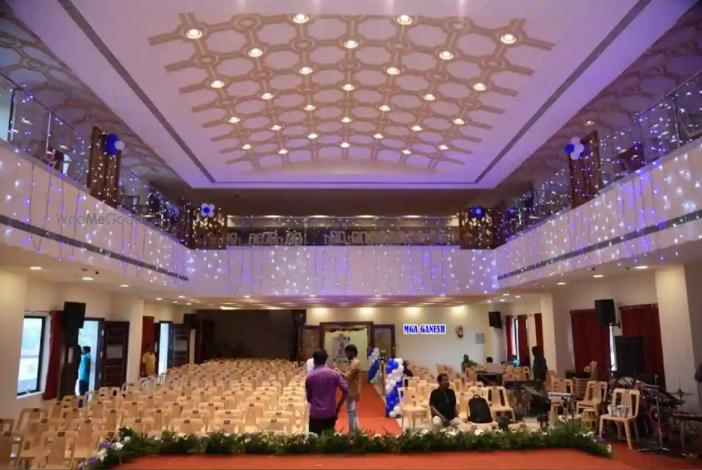 Pothigai Palace