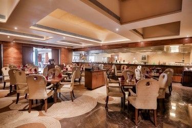 Photo By Sun n Sand Hotel - Venues
