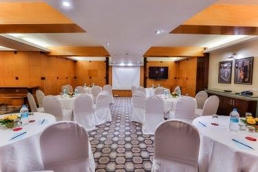 Photo By Sun n Sand Hotel - Venues