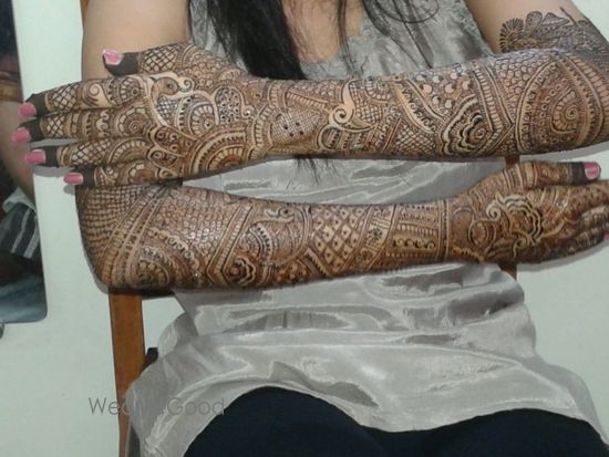 Photo of Arti Mehendi Artist