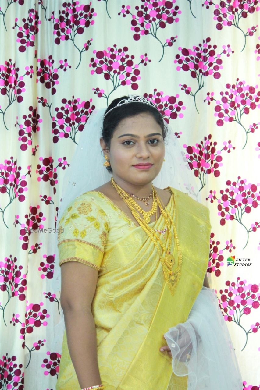 Photo By Filter Studios - Photographers