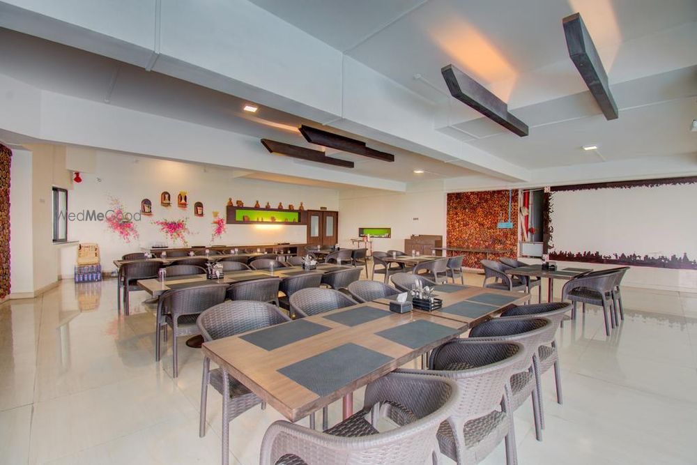 Photo By Hotel New Pride - Venues