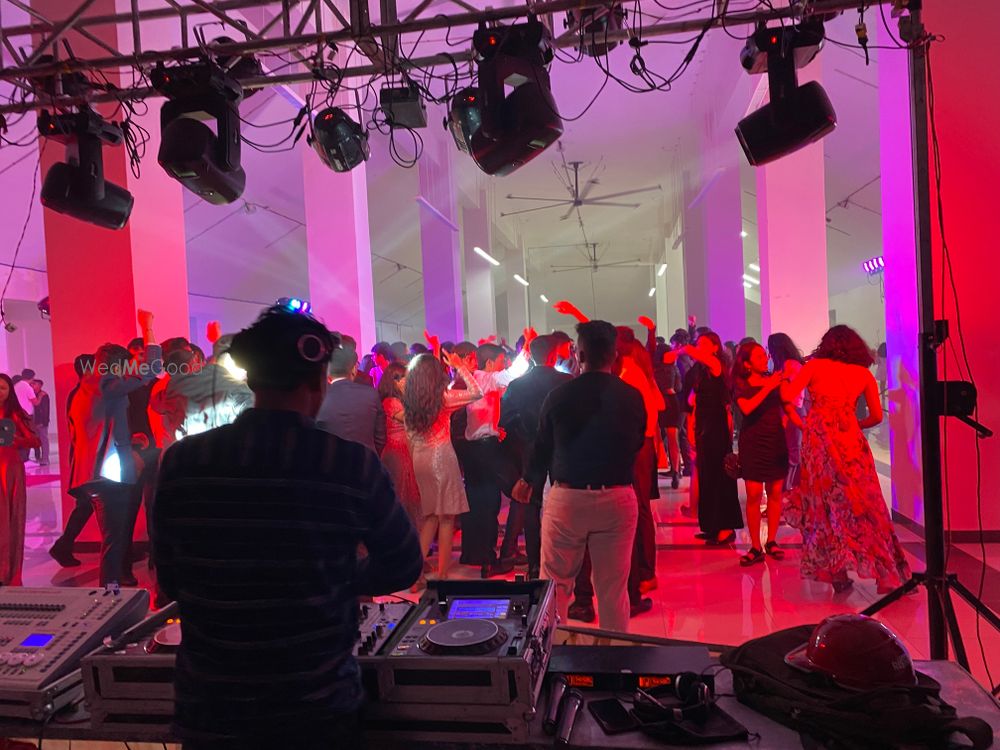 Photo By SJ Brothers - DJs