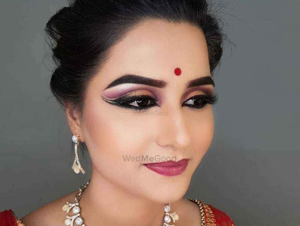 Divya The Makeup Artist