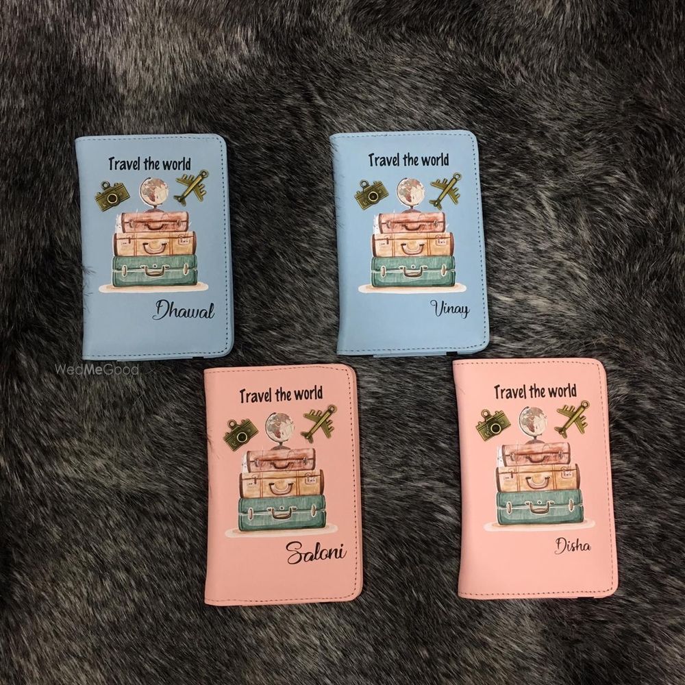 Photo By Nap Story - Trousseau Packers