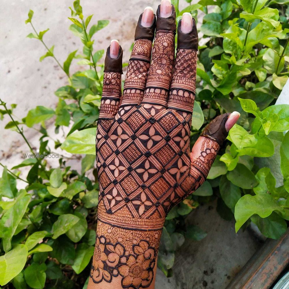 Photo By Mehndi by Laxmi - Mehendi Artist