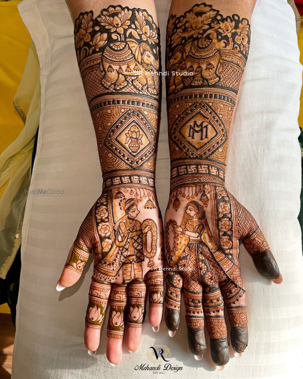 Photo By VR Mehndi Studio Rajkot - Mehendi Artist