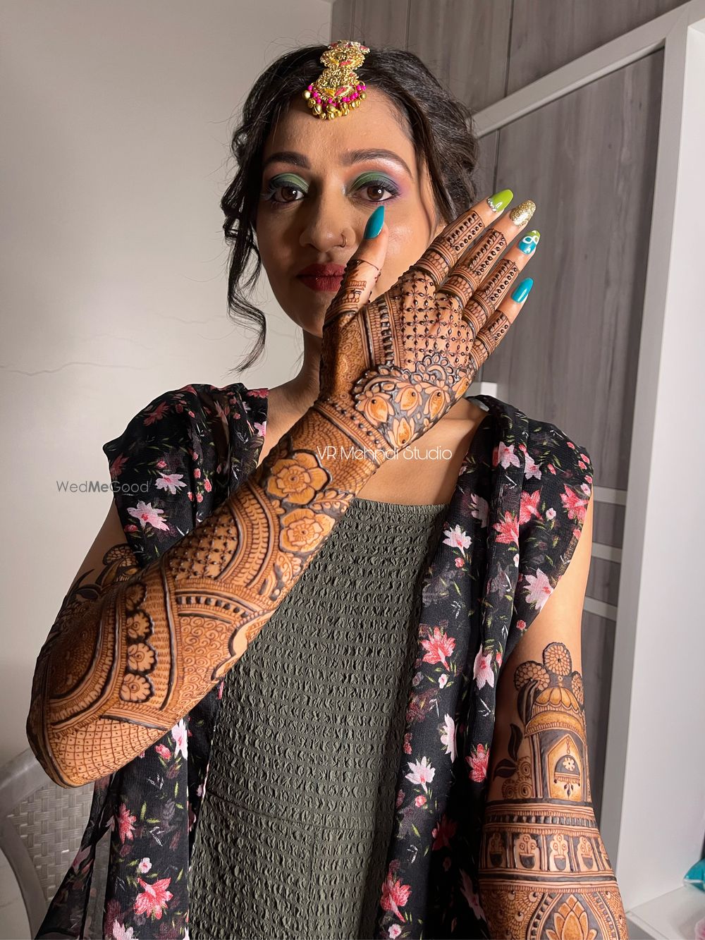 Photo By VR Mehndi Studio Rajkot - Mehendi Artist