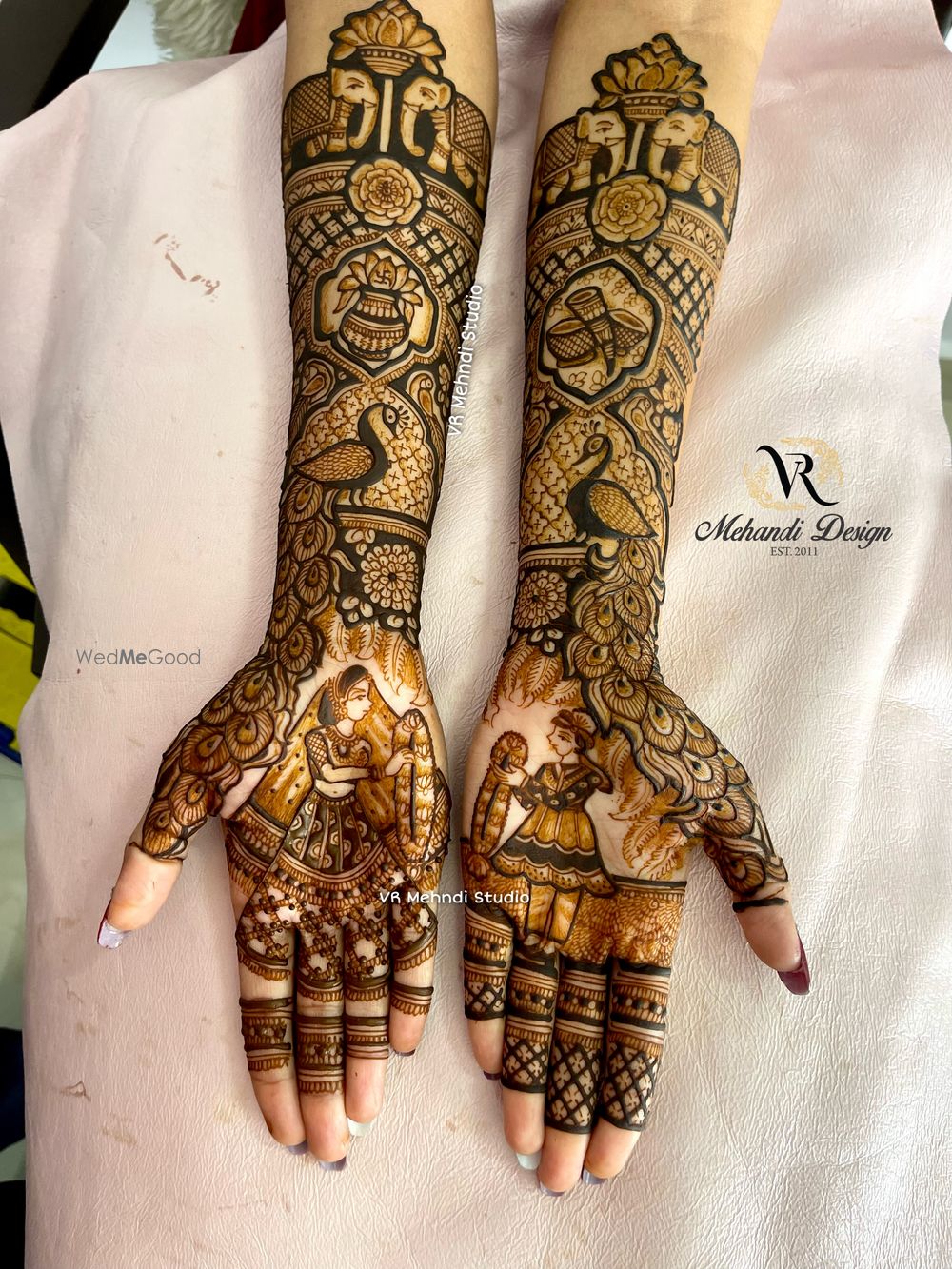 Photo By VR Mehndi Studio Rajkot - Mehendi Artist