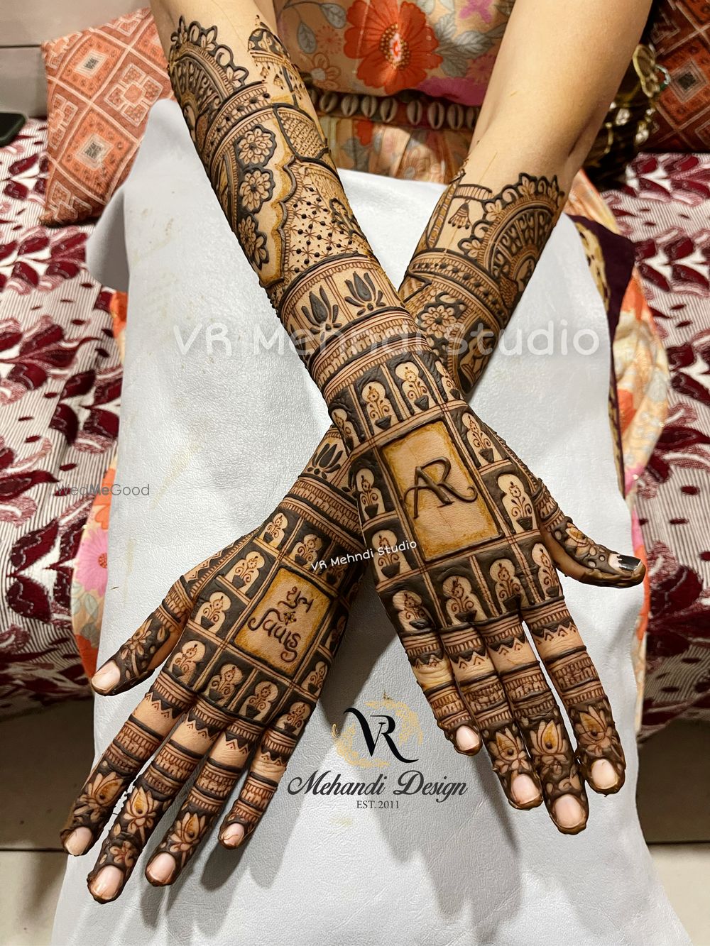 Photo By VR Mehndi Studio Rajkot - Mehendi Artist