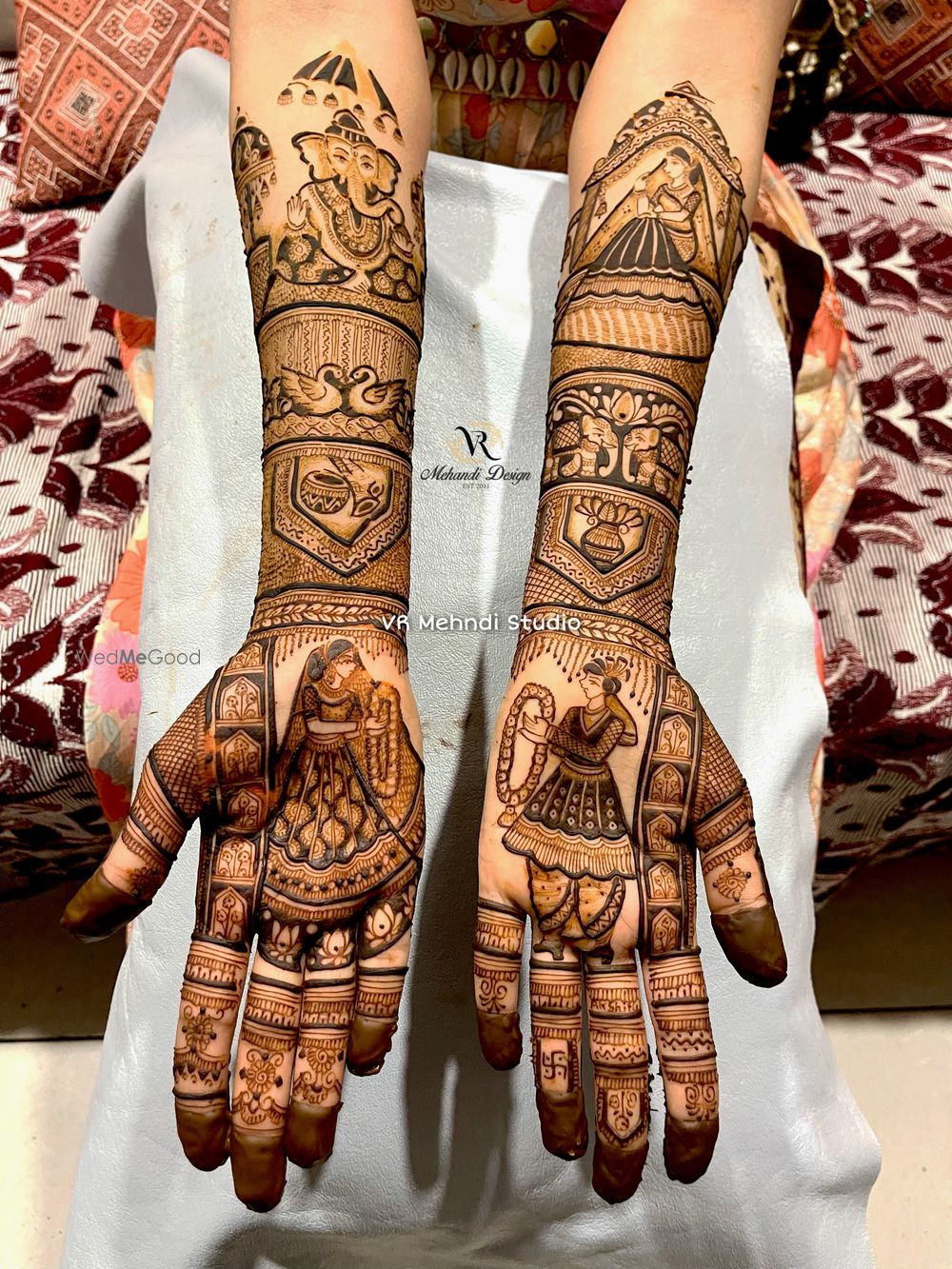 Photo By VR Mehndi Studio Rajkot - Mehendi Artist