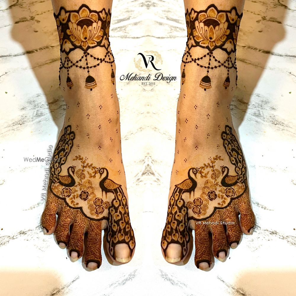 Photo By VR Mehndi Studio Rajkot - Mehendi Artist