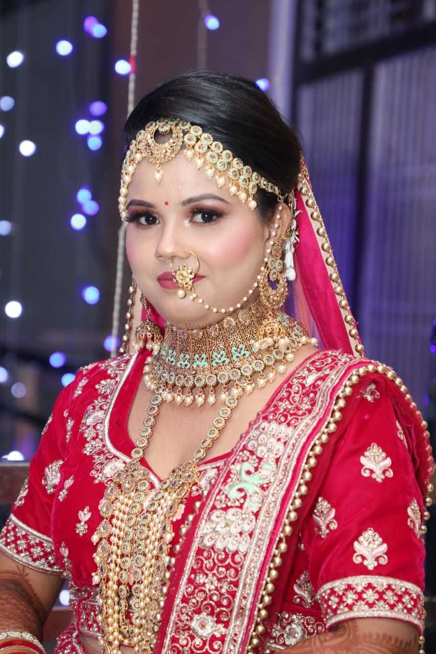 Photo By Neeru Tiwari Makeovers - Bridal Makeup