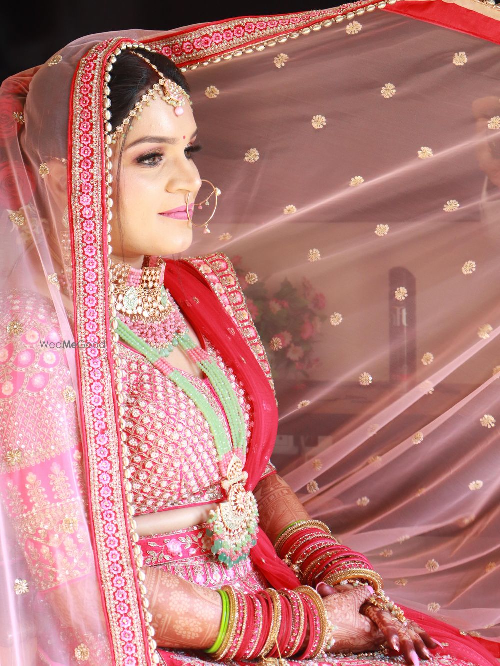 Photo By Neeru Tiwari Makeovers - Bridal Makeup