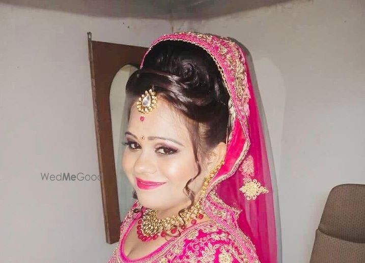 Makeup by Binny Chauhan