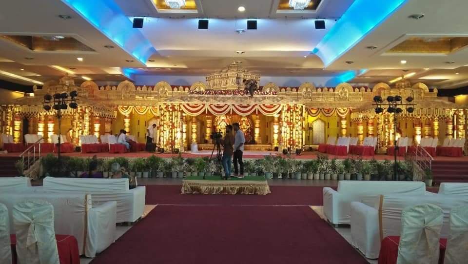 Photo By Dhrithi Flower Decoration - Decorators