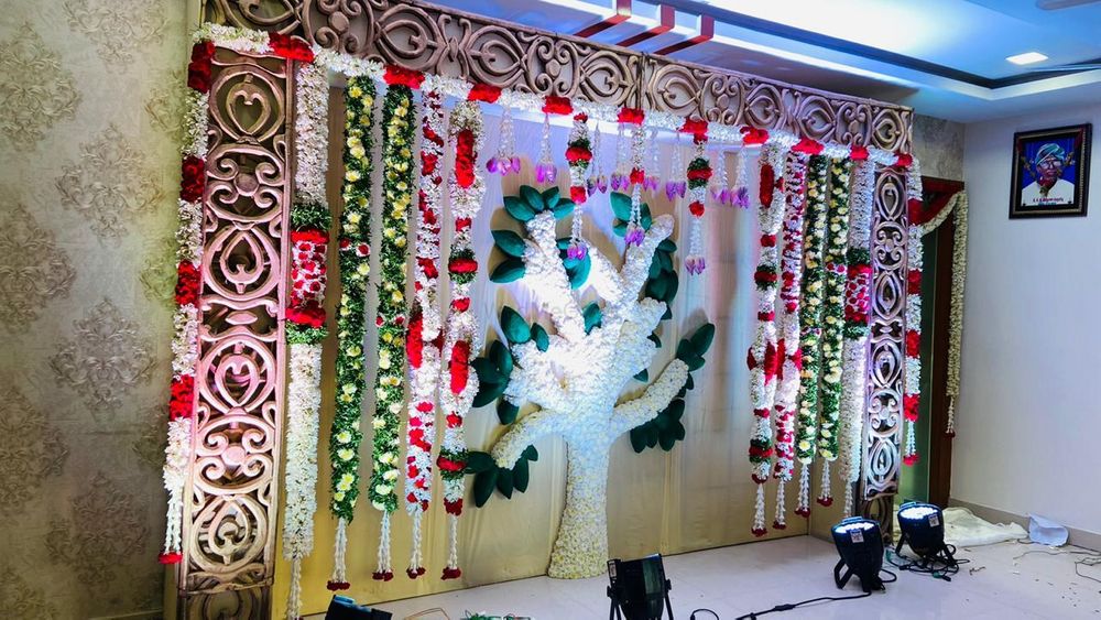 Photo By Dhrithi Flower Decoration - Decorators