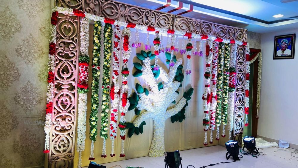 Photo By Dhrithi Flower Decoration - Decorators