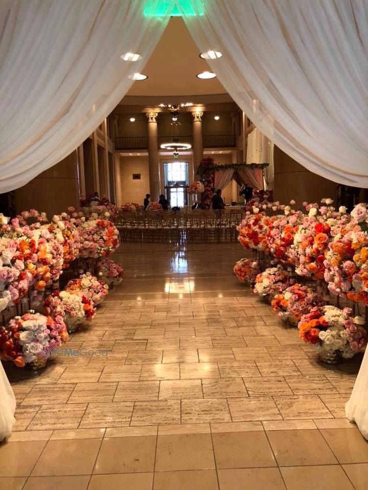 Photo By Denise Lillie Engagements - Wedding Planners