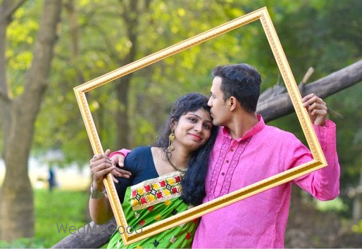 Photo By BS Studio & Photography - Pre Wedding Shoot