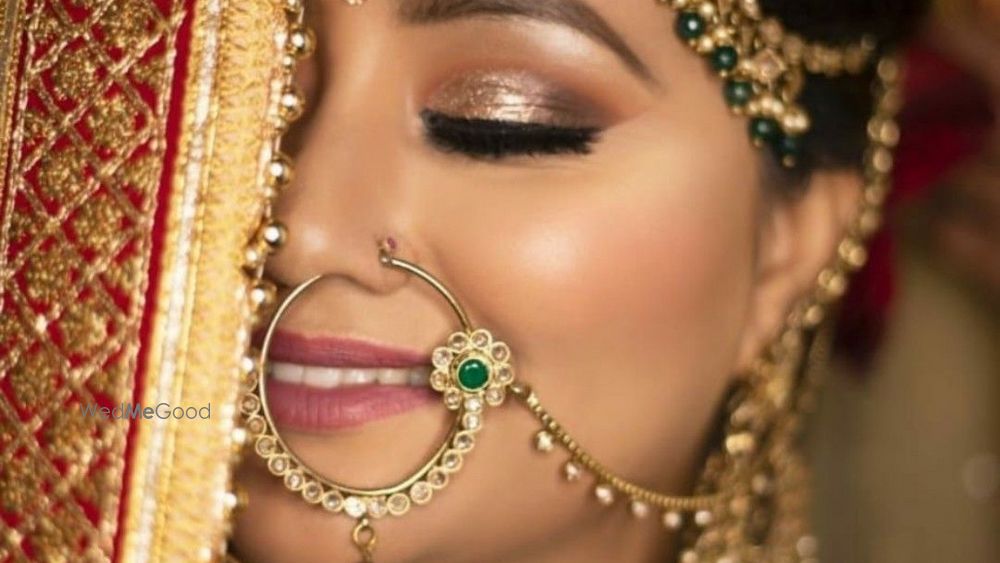 Brown Beauty Makeovers and Home Salon