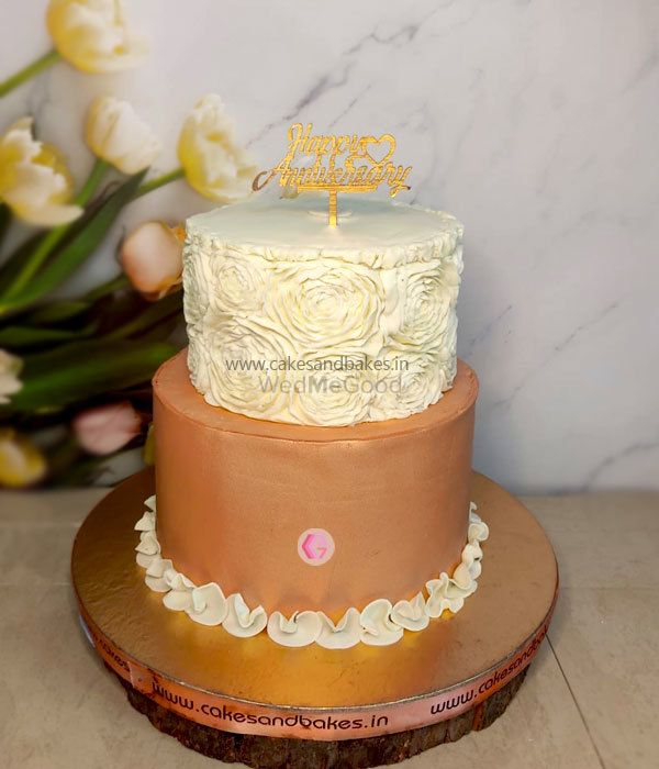 Photo By Cakes and Bakes - Cake