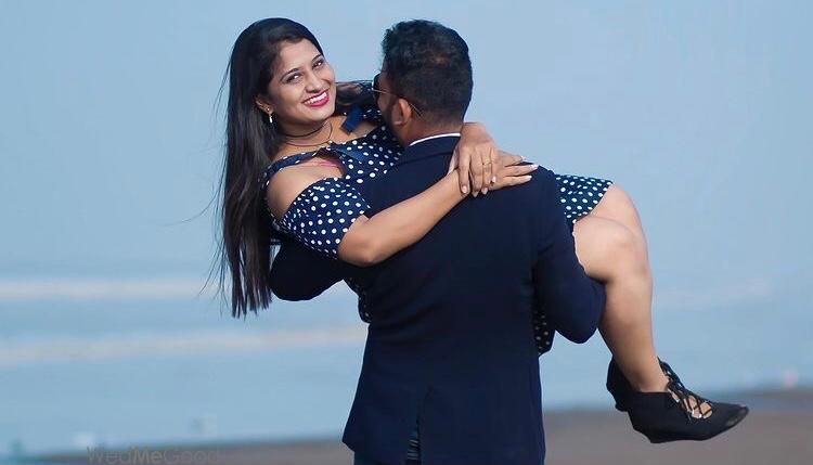 Photo By VR Creative Studio - Pre Wedding Shoot