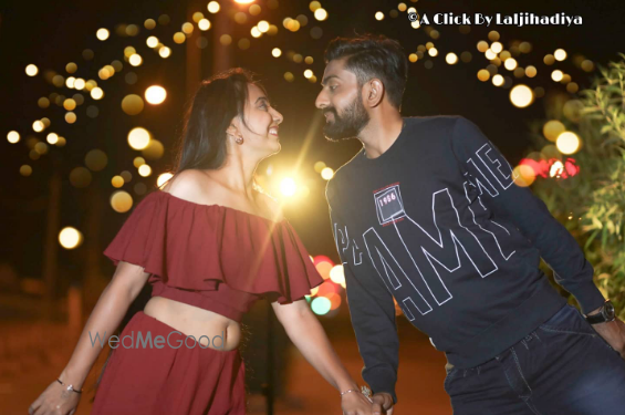 Photo By Mahakali Sai Films Photo - Pre Wedding Shoot