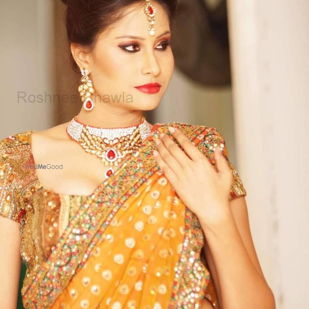 Photo By Roshnee Chawla MUA - Bridal Makeup