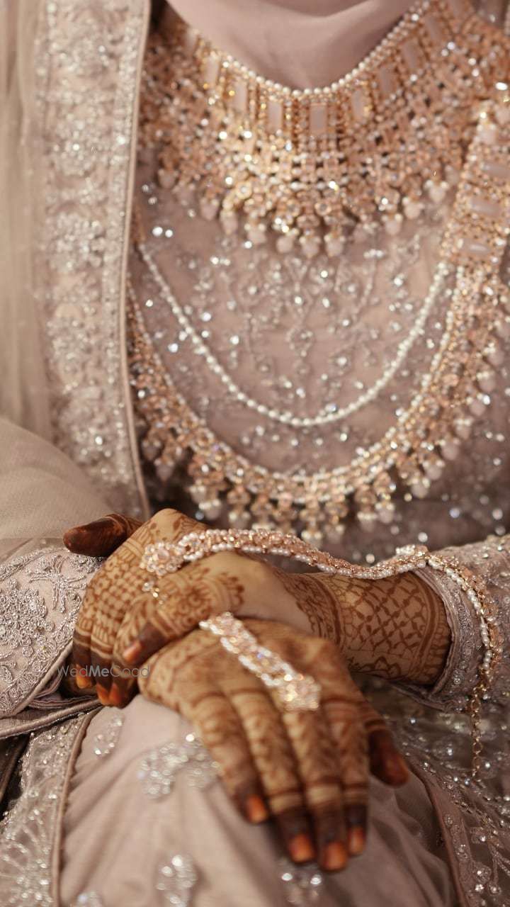 Photo By Iswan Henna Bridal Studio - Mehendi Artist