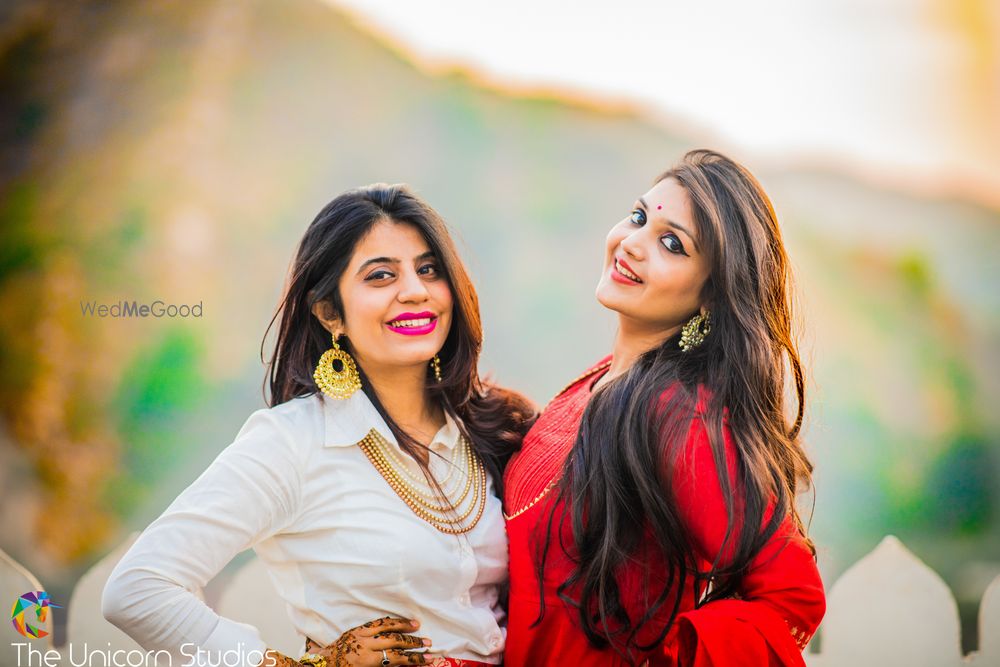 Photo By The Unicorn Studios - Photographers