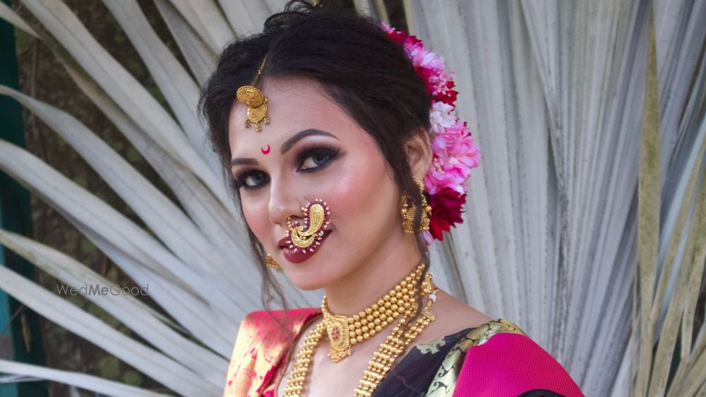 Makeup Artist Leena Sawant