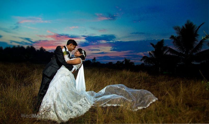 Photo By Rocky Wilz Studio - Photographers
